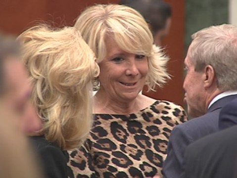 El Gobierno da la espalda al expresidente Aznar