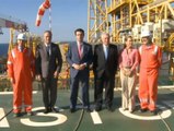 Los ministros de Industria y Asuntos Exteriores visitan la plataforma Castor
