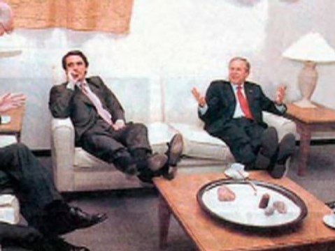 Aznar publica su segundo libro de memorias