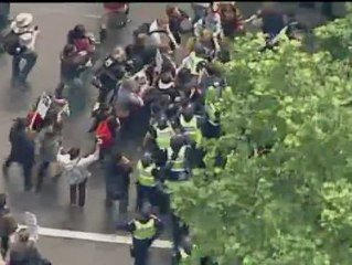 Cinco detenidos en Australia por agredir a la Policía en una manifestación estudiantil