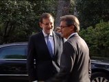 Rajoy apela a la unidad con Mas ausente