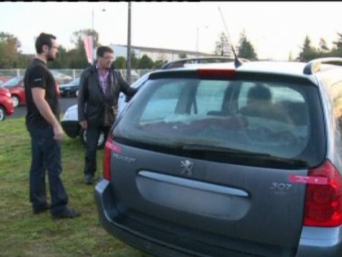 Detienen en Francia a una pareja que mantenían a su bebé de 15 meses encerrada en el maletero