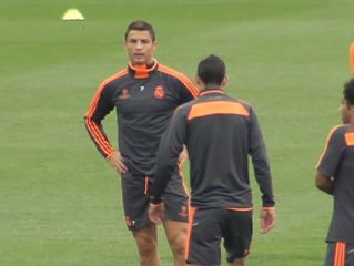 Ronaldo : "Casillas es importante en el club"
