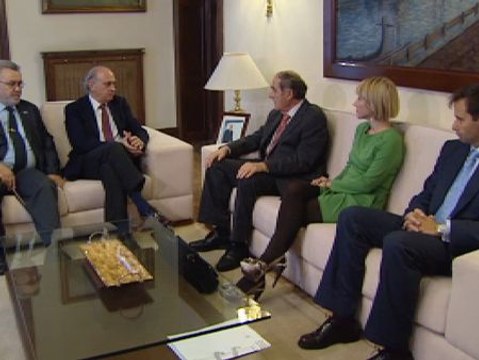 El Gobierno intenta desactivar la indignación de las víctimas