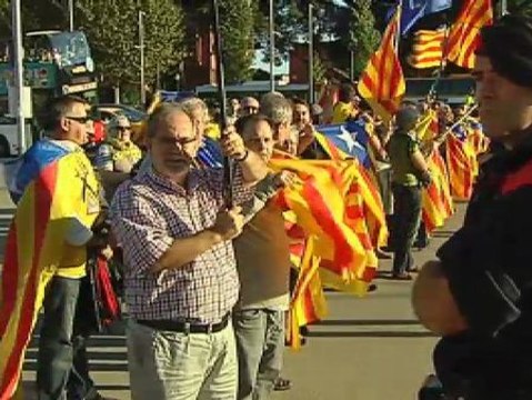 Una cadena independentista trata de rodear el Palacio de Pedralbes