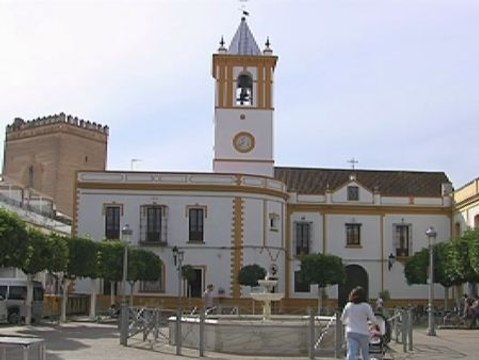 Ayuntamientos divididos frente a la Ley de Administación Local
