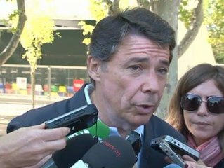 González sobre la ordenanza de Botella: "Estoy más a favor de dar libertad individual a la gente"