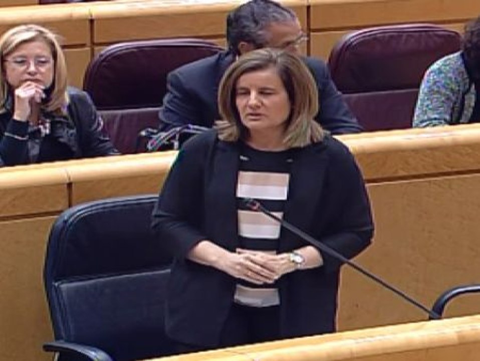 Báñez dice que España es el país de la UE que más ha reducido el desempleo hasta agosto, según Eurostat