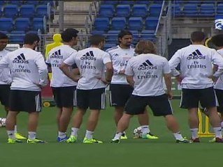 Descargar video: El Real Madrid se centra en la Liga de Campeones