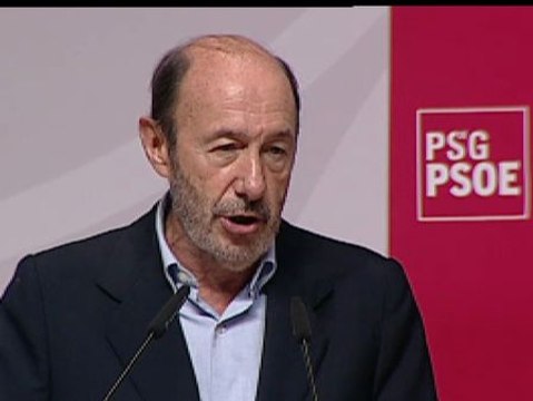Rubalcaba tilda de cruel querer cobrar los fármacos a los enfermos crónicos