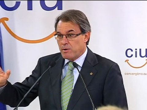 Artur Mas: En cualquier escenario, Cataluña seguirá con el euro