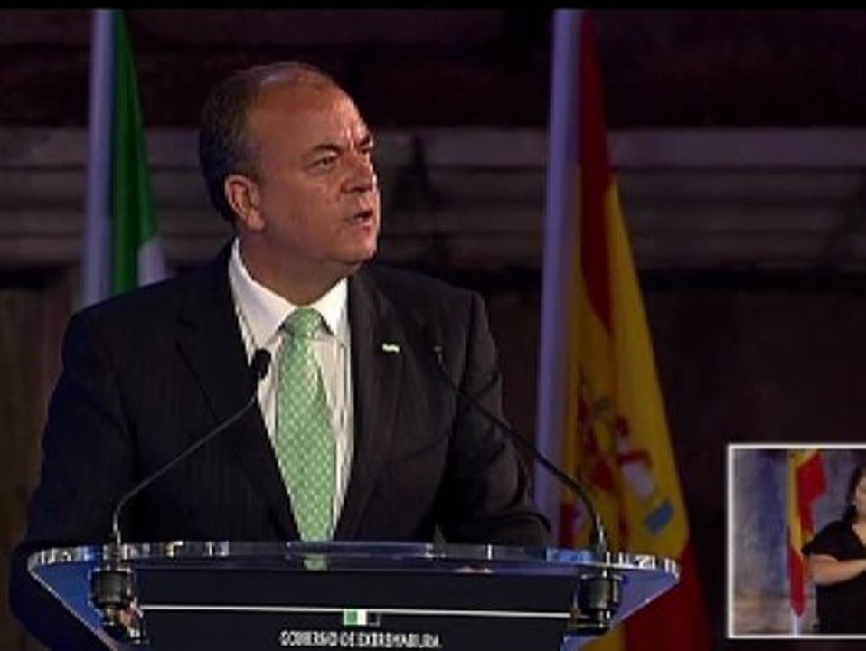 Monago anuncia una paga extra de 200 euros para las pensiones más bajas