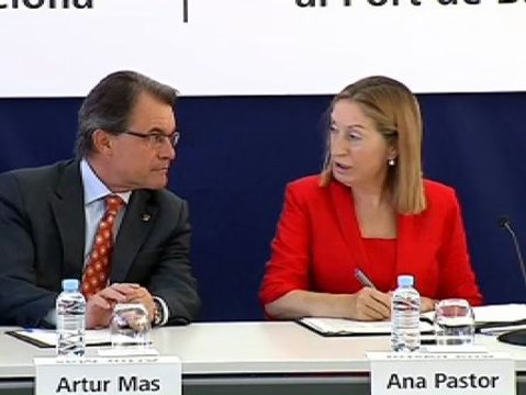 Ana Pastor a Mas: La política es el arte de no decir nunca tonterías, aquellos que dices y luego no haces