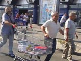 El SAT se lleva 2.000 en material escolar de un Carrefour de Sevilla