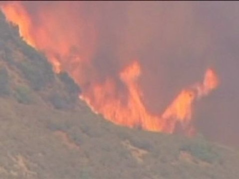 Las llamas arrasan California