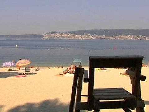 Las playas de Galicia se quedan sin socorristas en septiembre