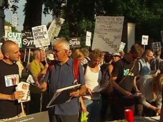 Los británicos se manifiestan en contra de la intervención en Siria