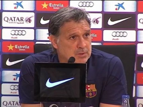 Tata explica las rotaciones de Alexis y Xavi