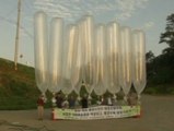 Activistas surcoreanos lanzan globos con folletos hacia Corea del Norte