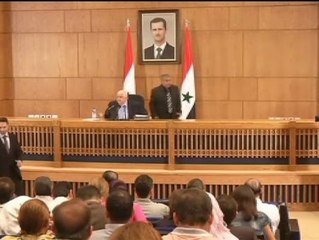 El ministro de AAEE sirio sobre la intervención militar: "Dudo que EEUU le haga el trabajo a Al Qaeda en Siria"