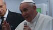 El Papa explica en el avión de vuelta: ¿Quién soy yo para juzgar a los gays que buscan a Dios?