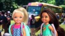 Barbie Unicorn Bedroom Morning routine - Packing for Summer Sleepaway Camp | Boomerang