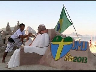 Una escultura de arena del Papa Francisco