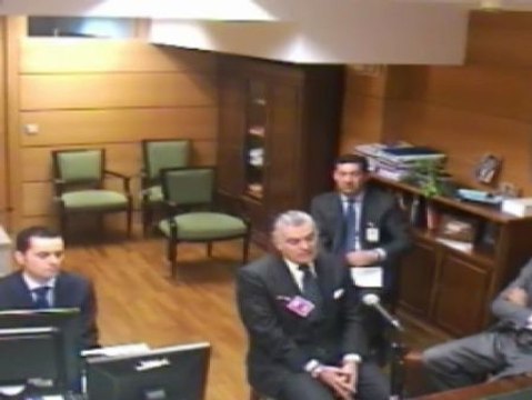 IU pedirá que Bárcenas declare por los papeles