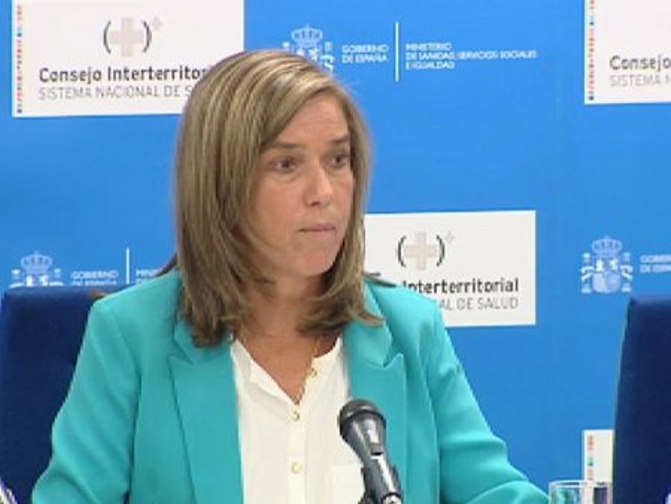 Mato no aclara si la reproducción asistida excluye a lesbianas y mujeres solteras
