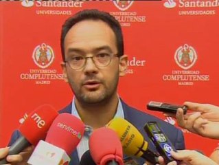 El PSOE acusa a Rajoy de "estar encubriendo a un delincuente"