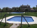 Un menor de 13 años ha muerto ahogado en una piscina municipal de Ribaforada, en Navarra