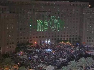 Morsi apela a su "legitimidad" y asegura que no piensa dimitir