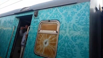 Triple Run  Humsafer Express Meet Golden Temple Mail