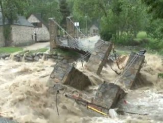 Las inundaciones desbordan el rio Garona y pone en emergencia el Vall d&#039;Aran