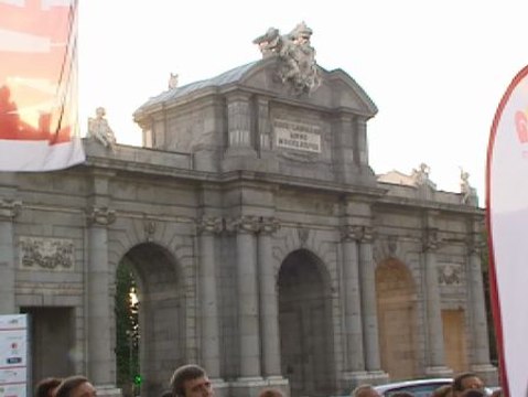 El corazón de Madrid se tiñe de los colores olímpicos