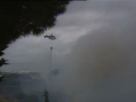 Protestas de los bomberos de Madrid ante los recortes anunciados para este año