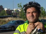 Los operarios de basuras obligados a llevar casco de ciclista
