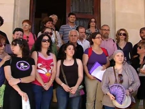 La mujer que mato al violador de su hija lucha por su indulto