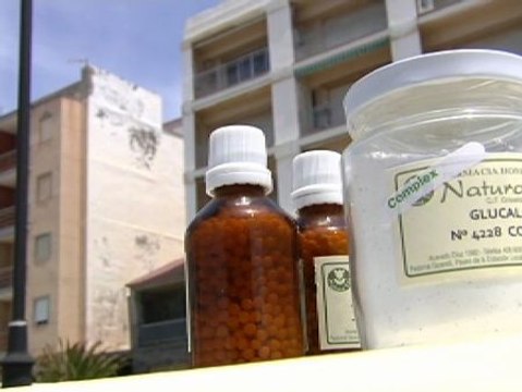 Una pareja denuncia que fueron detenidos al confundir la policía un medicamento por heroína