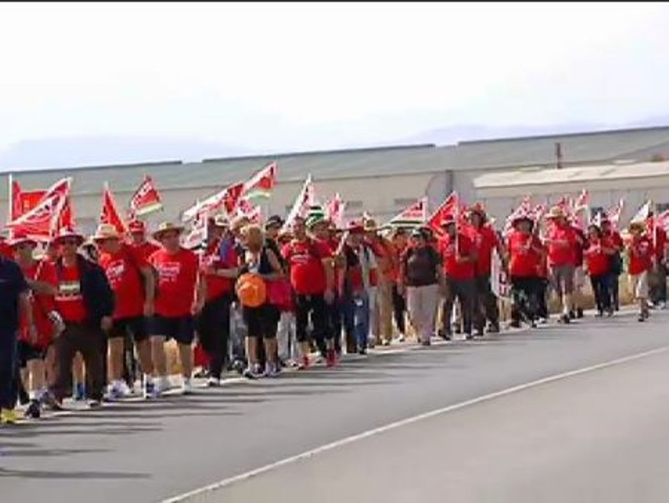 Sindicatos andaluces inician una marcha por el empleo