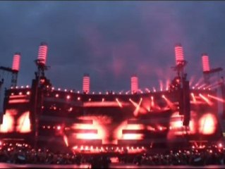 Muse pone a bailar a Rajoy