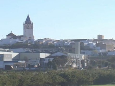 Un juez reconoce a una mujer ser hija de un terrateniente sevillano fallecido hace 43 años