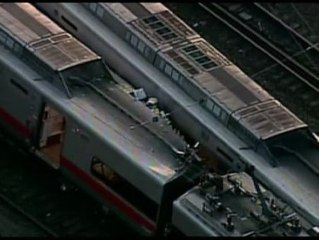 Al menos 60 heridos tras un choque de trenes en Connecticut