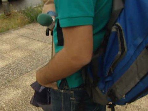 La subida de tasas y la falta de becas puede dejar a 3.500 estudiantes sin terminar el curso