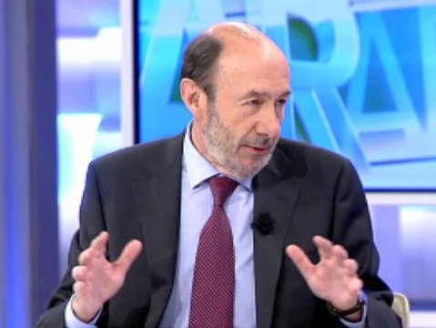 Rubalcaba sobre la sucesión en el partido: El PSOE no está en eso
