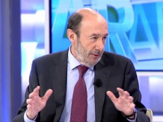 Rubalcaba sobre la sucesión en el partido: "El PSOE no está en eso"