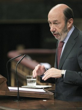 Rubalcaba: Me preocupa que diga que el país está muy bien, que los ciudadanos lo comprenden e incluso le den las gracias