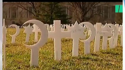 États-Unis : un faux cimetière devant le congrès américain contre les armes à feu