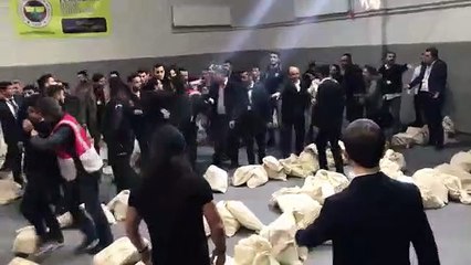 VİDEO | AKP'liler polis böyle saldırdı