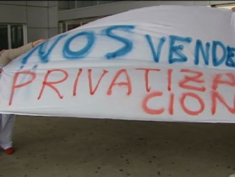 Madrid culpa al Gobierno de la privatización de seis hospitales